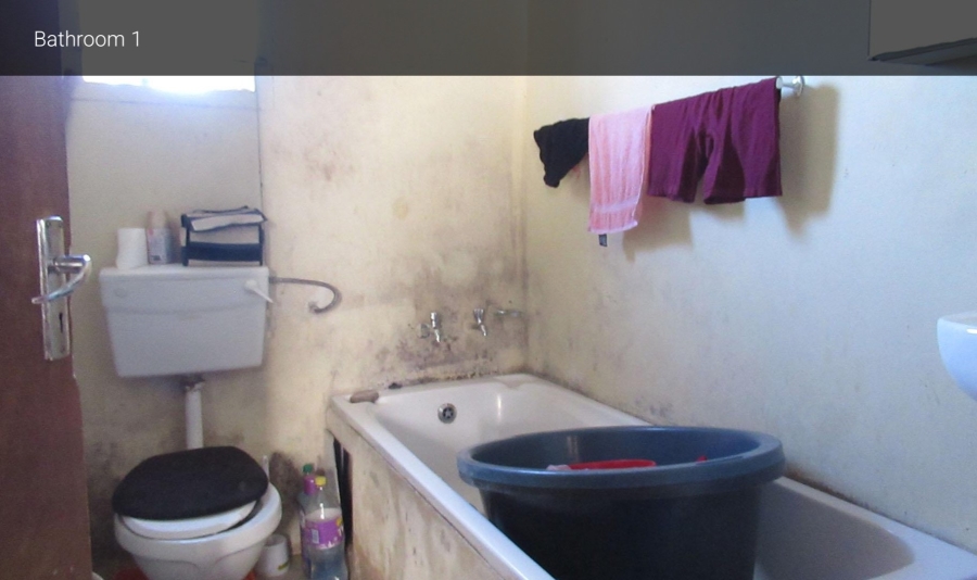 2 Bedroom Property for Sale in Tembisa Central Gauteng
