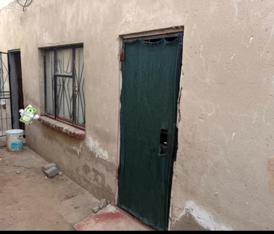 2 Bedroom Property for Sale in Tembisa Central Gauteng