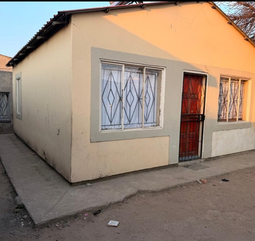 2 Bedroom Property for Sale in Tembisa Central Gauteng
