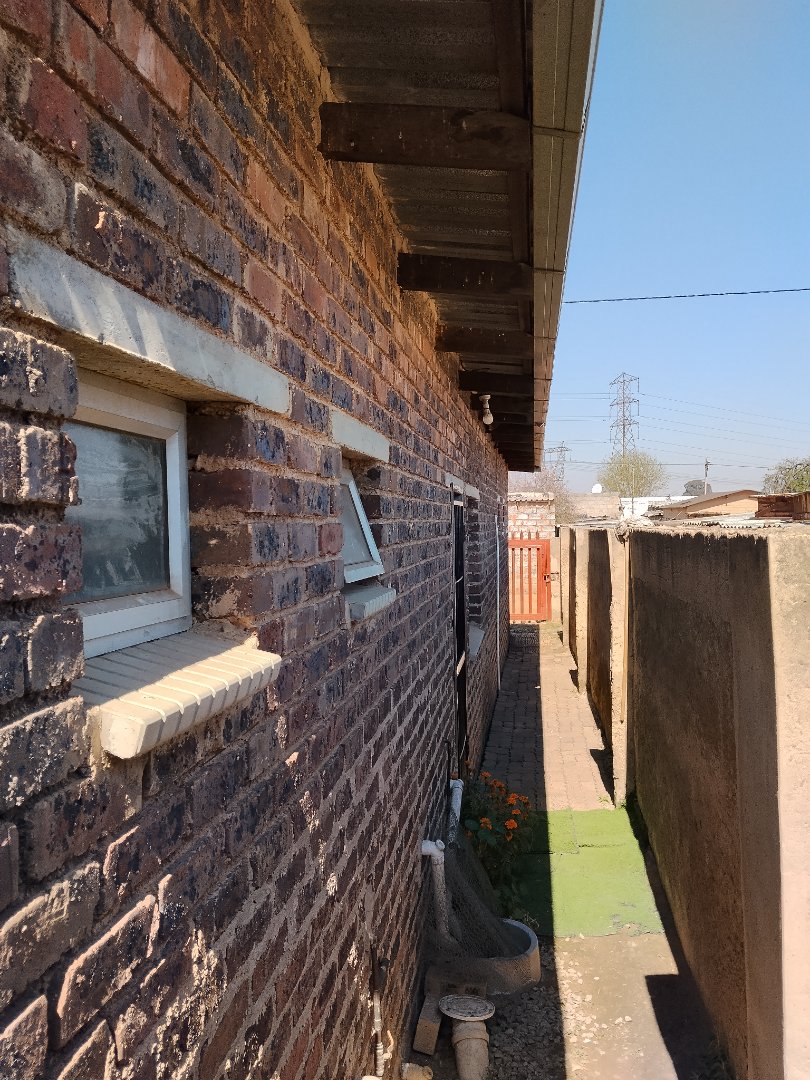 3 Bedroom Property for Sale in Kingsway Gauteng