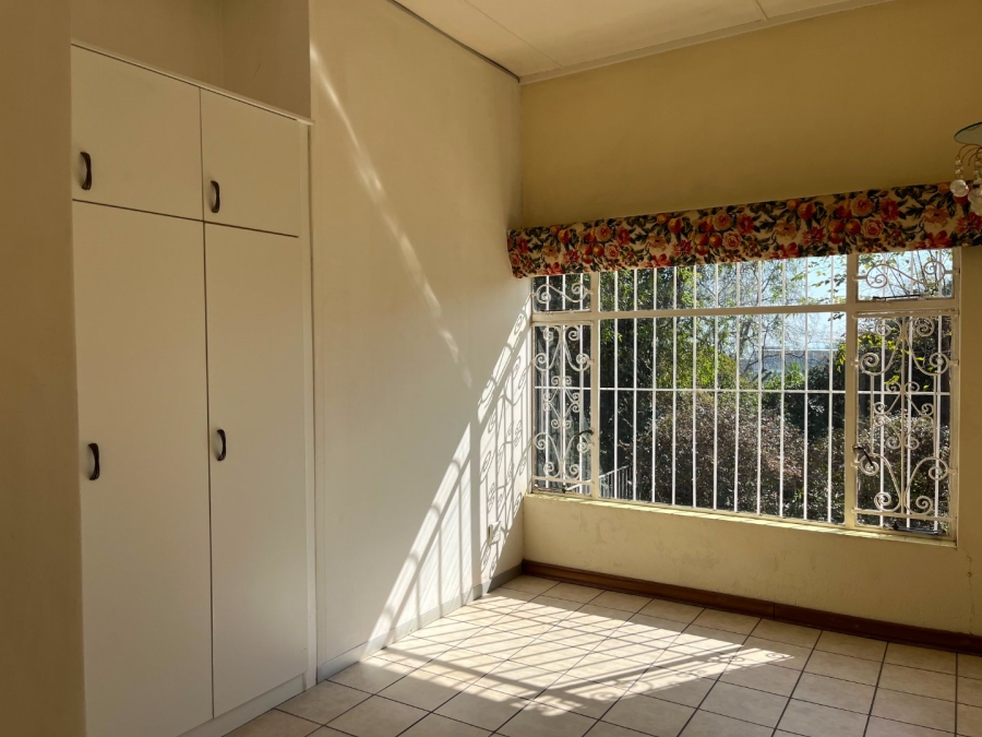 9 Bedroom Property for Sale in Muckleneuk Gauteng