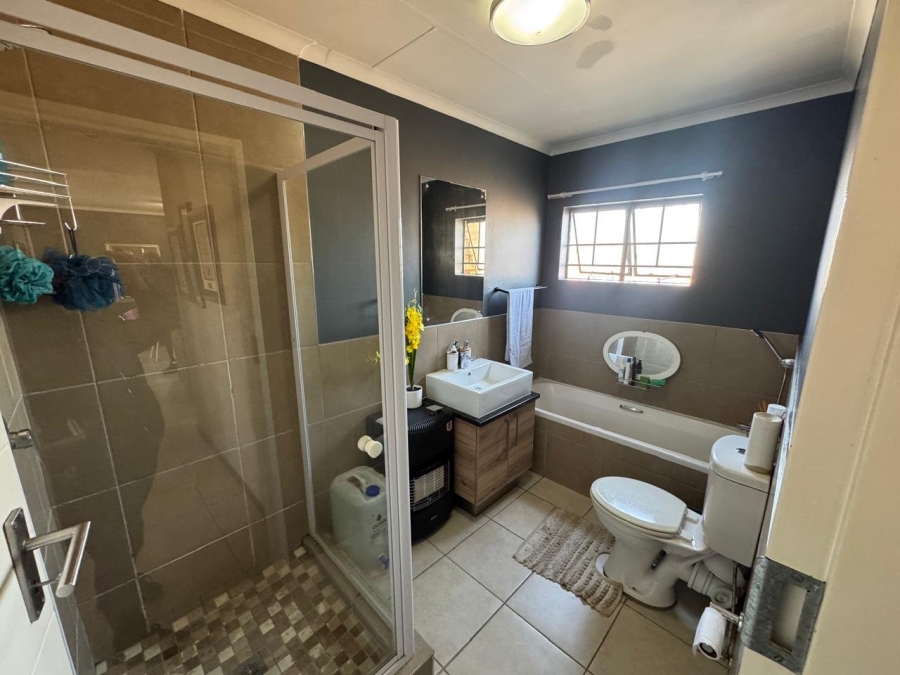 2 Bedroom Property for Sale in Sagewood Gauteng
