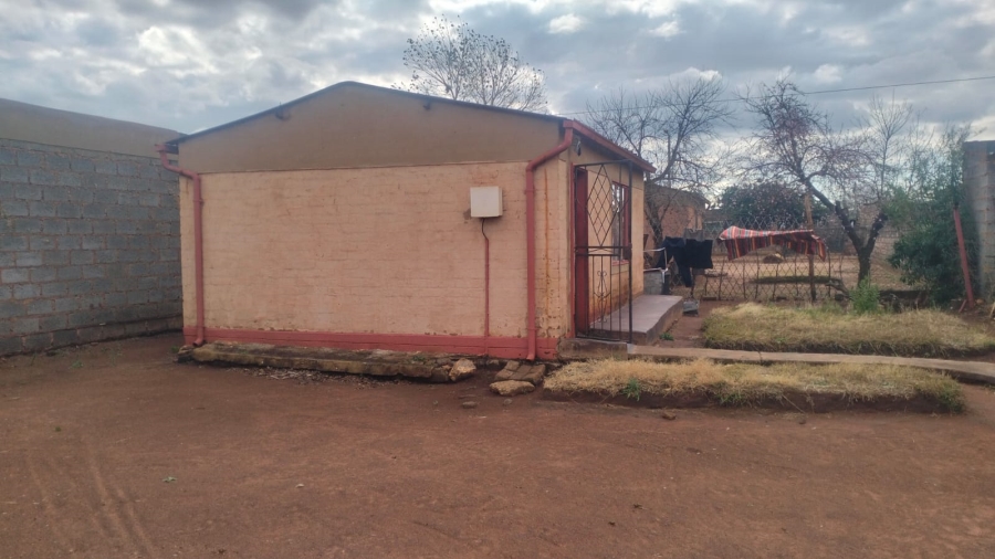 1 Bedroom Property for Sale in Mapleton A H Gauteng