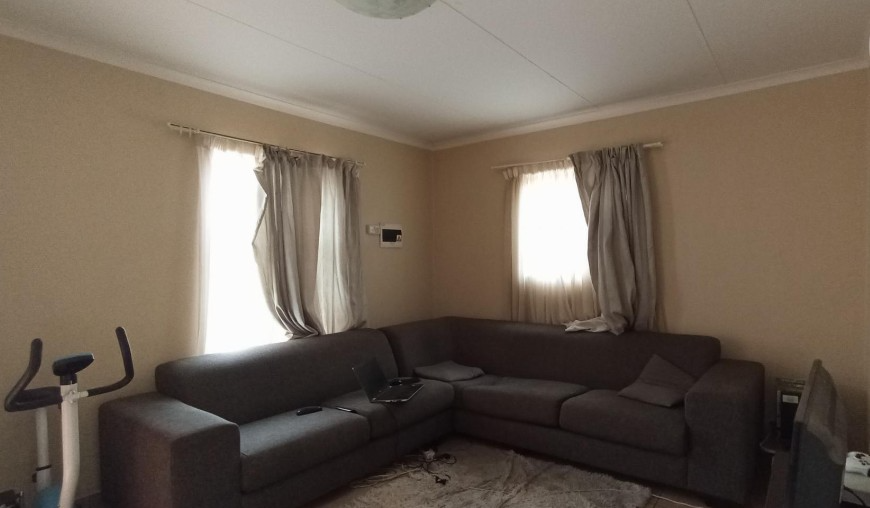 3 Bedroom Property for Sale in Kosmosdal Gauteng