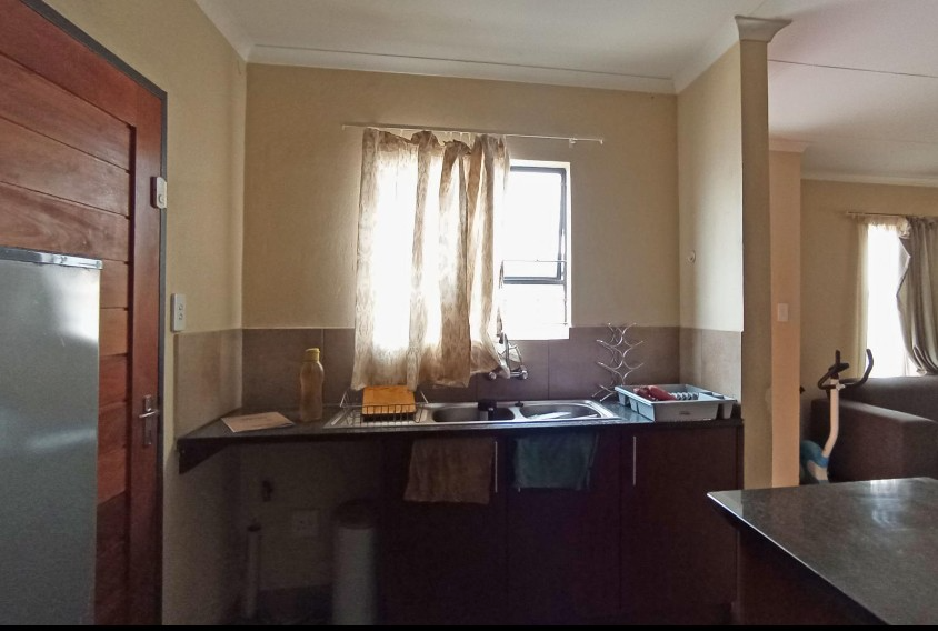 3 Bedroom Property for Sale in Kosmosdal Gauteng