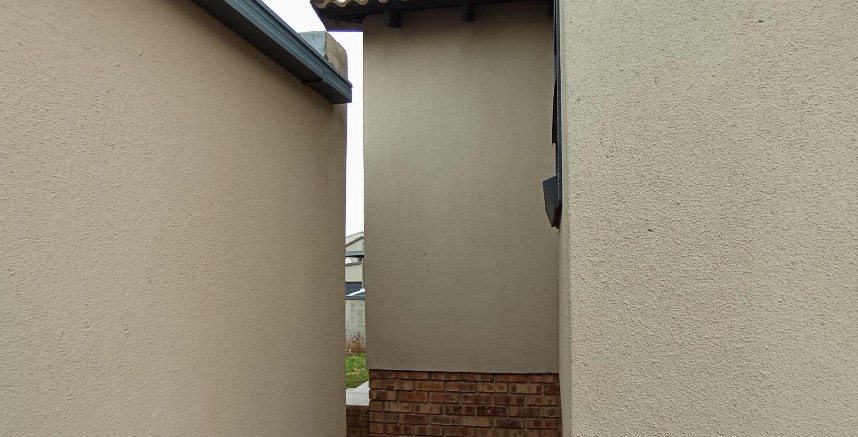 3 Bedroom Property for Sale in Kosmosdal Gauteng