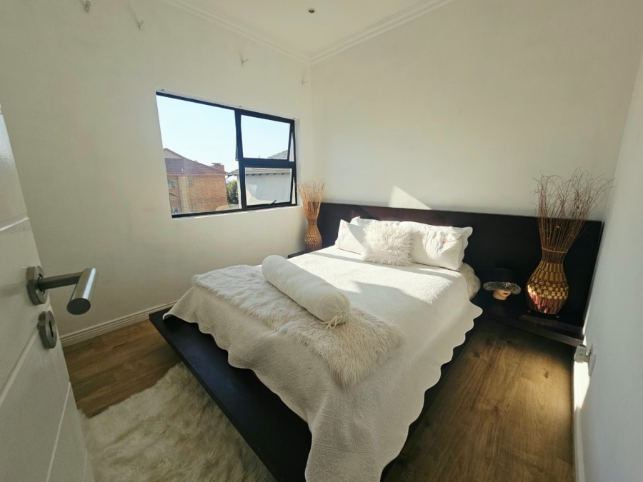 To Let  Bedroom Property for Rent in Olympus AH Gauteng