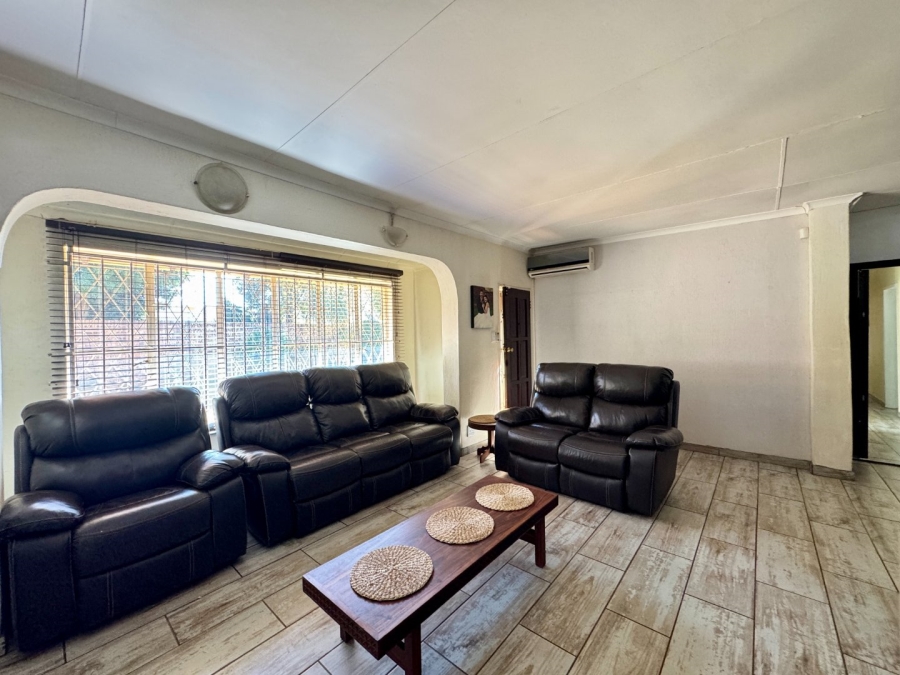4 Bedroom Property for Sale in Pierre Van Ryneveld Gauteng