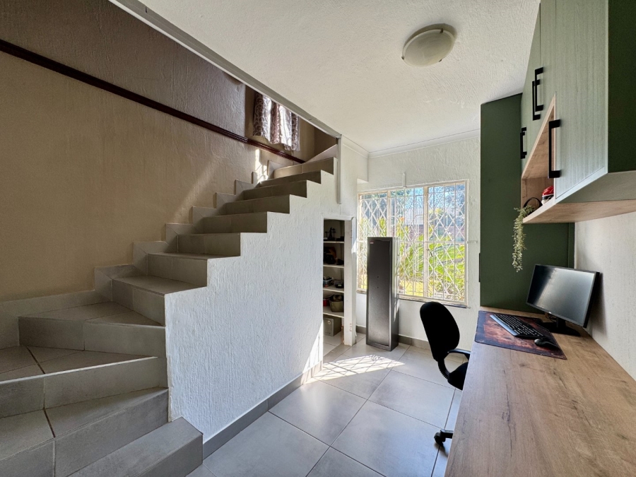 4 Bedroom Property for Sale in Pierre Van Ryneveld Gauteng