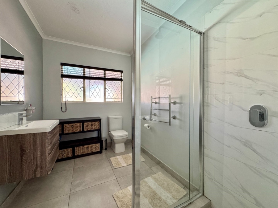4 Bedroom Property for Sale in Pierre Van Ryneveld Gauteng