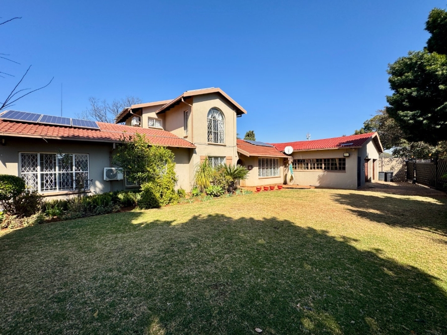 4 Bedroom Property for Sale in Pierre Van Ryneveld Gauteng