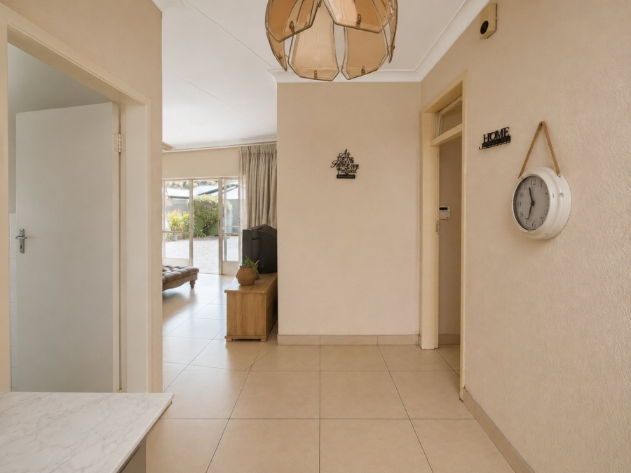 4 Bedroom Property for Sale in Meadowbrook Gauteng