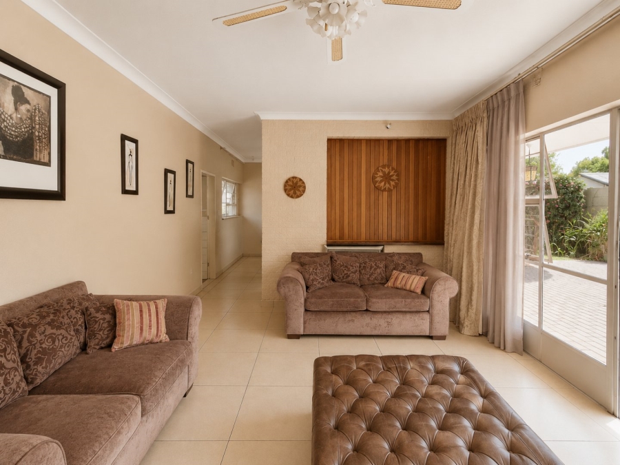 4 Bedroom Property for Sale in Meadowbrook Gauteng