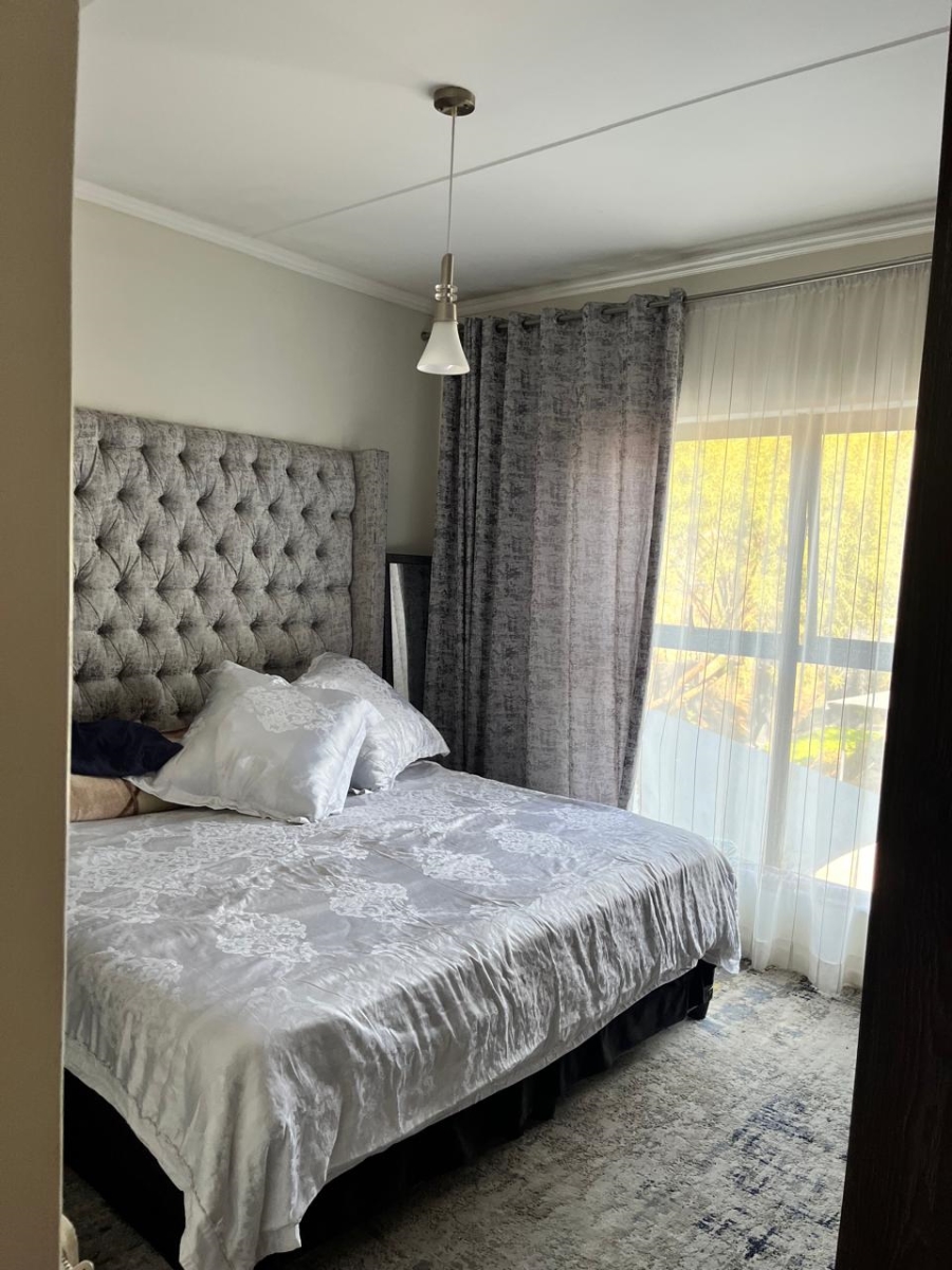 To Let 3 Bedroom Property for Rent in Modderfontein Gauteng
