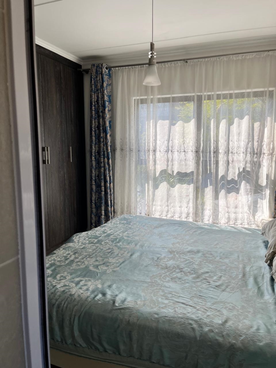 To Let 3 Bedroom Property for Rent in Modderfontein Gauteng