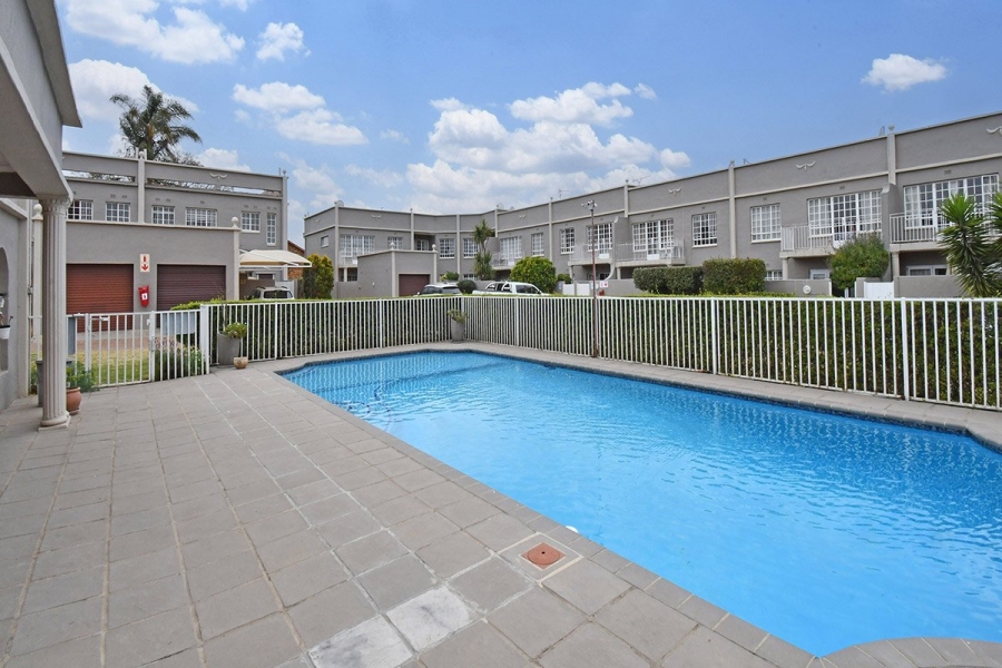 4 Bedroom Property for Sale in Eden Glen Gauteng