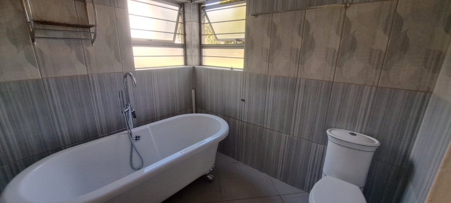 To Let 3 Bedroom Property for Rent in Bedfordview Gauteng