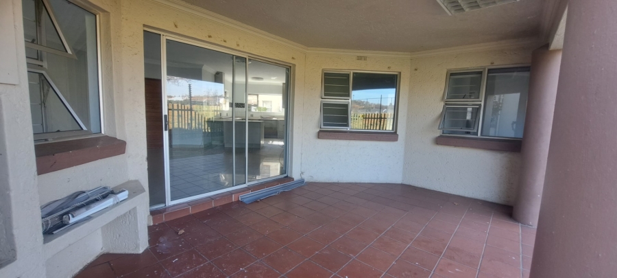 To Let 3 Bedroom Property for Rent in Bedfordview Gauteng