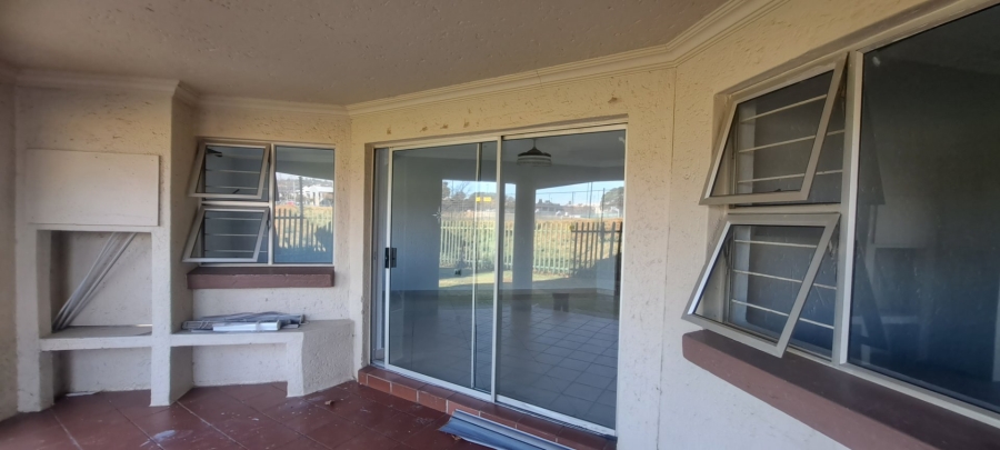 To Let 3 Bedroom Property for Rent in Bedfordview Gauteng