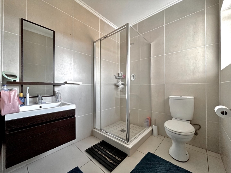 To Let 2 Bedroom Property for Rent in Kyalami Hills Gauteng