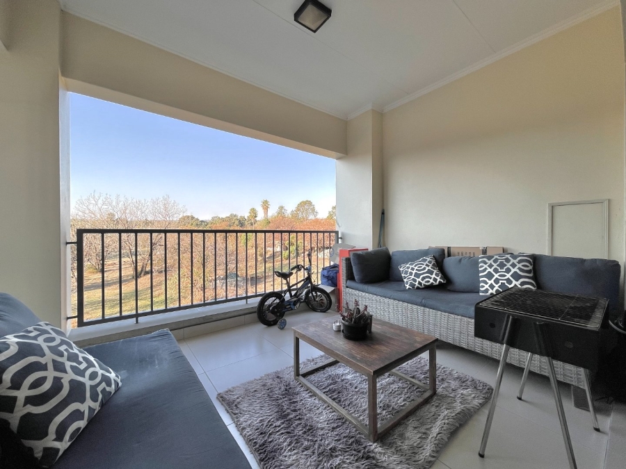 To Let 2 Bedroom Property for Rent in Kyalami Hills Gauteng