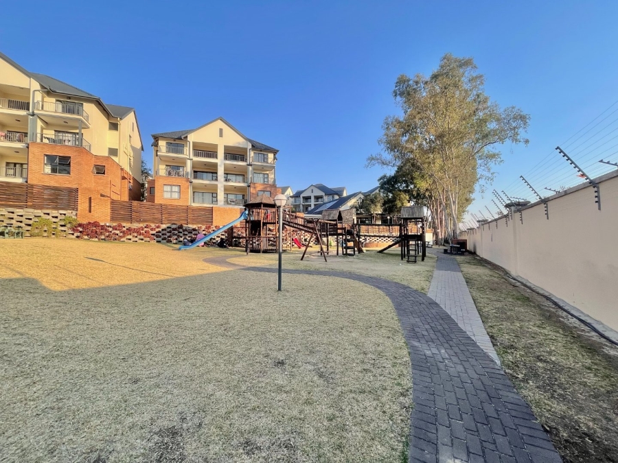 To Let 2 Bedroom Property for Rent in Kyalami Hills Gauteng