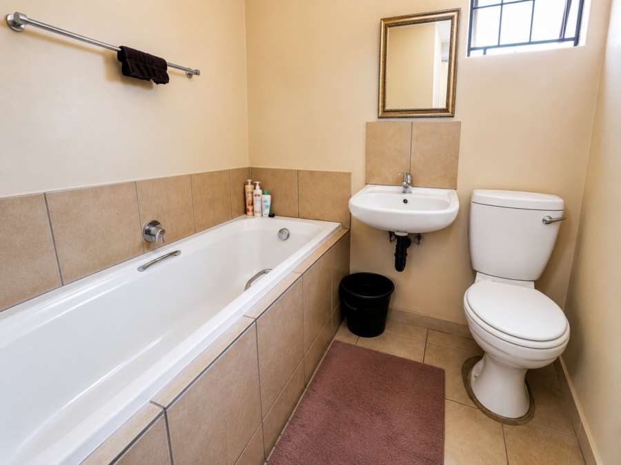 3 Bedroom Property for Sale in Sky City Gauteng