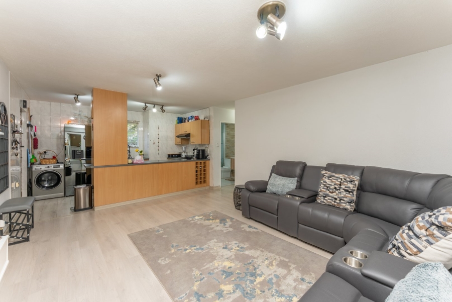 2 Bedroom Property for Sale in Eden Glen Gauteng