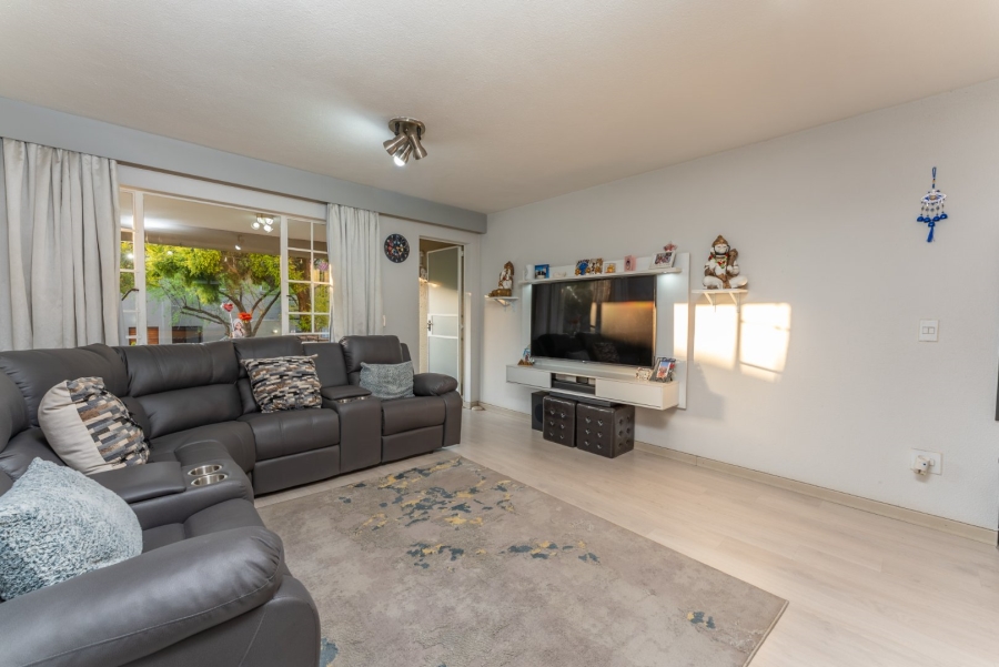 2 Bedroom Property for Sale in Eden Glen Gauteng