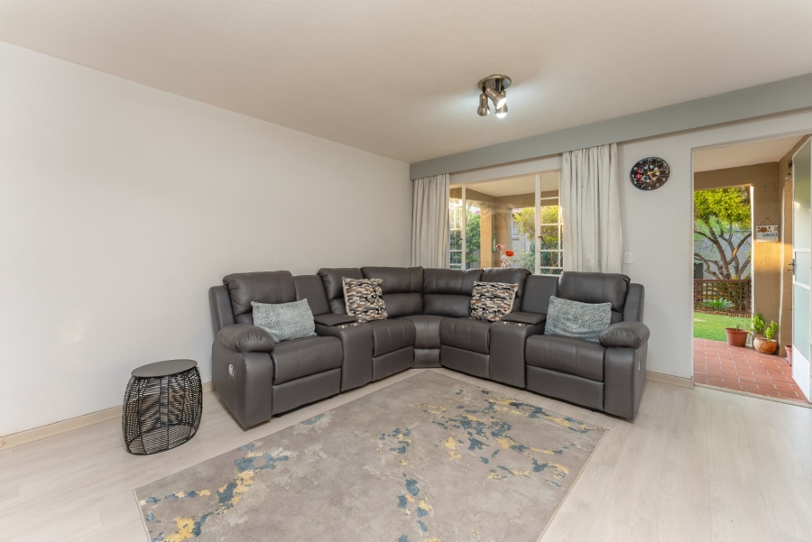 2 Bedroom Property for Sale in Eden Glen Gauteng