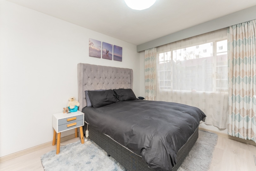 2 Bedroom Property for Sale in Eden Glen Gauteng