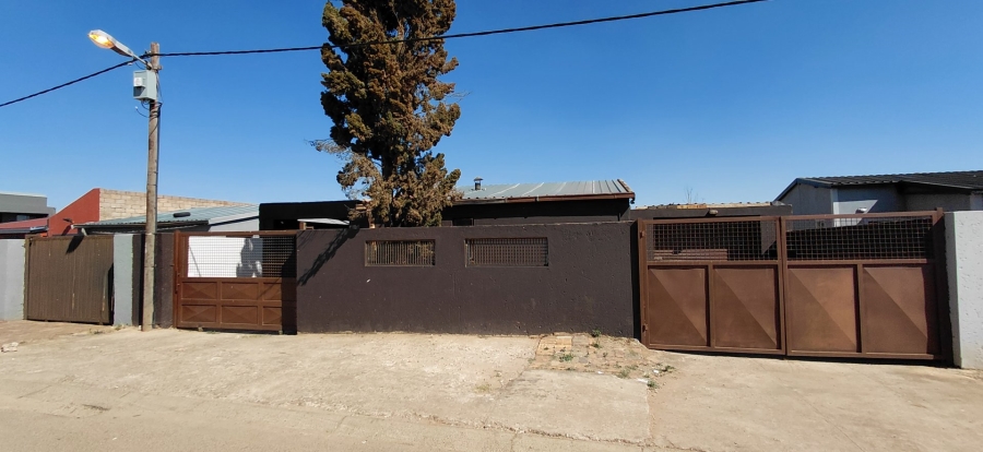 3 Bedroom Property for Sale in Protea Glen Gauteng