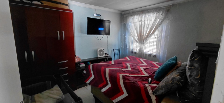 3 Bedroom Property for Sale in Protea Glen Gauteng
