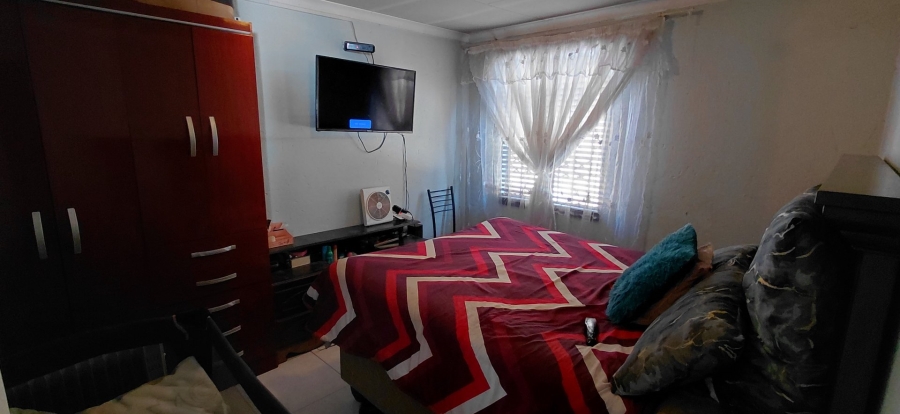 3 Bedroom Property for Sale in Protea Glen Gauteng
