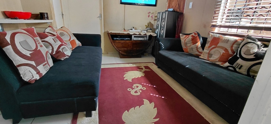 3 Bedroom Property for Sale in Protea Glen Gauteng