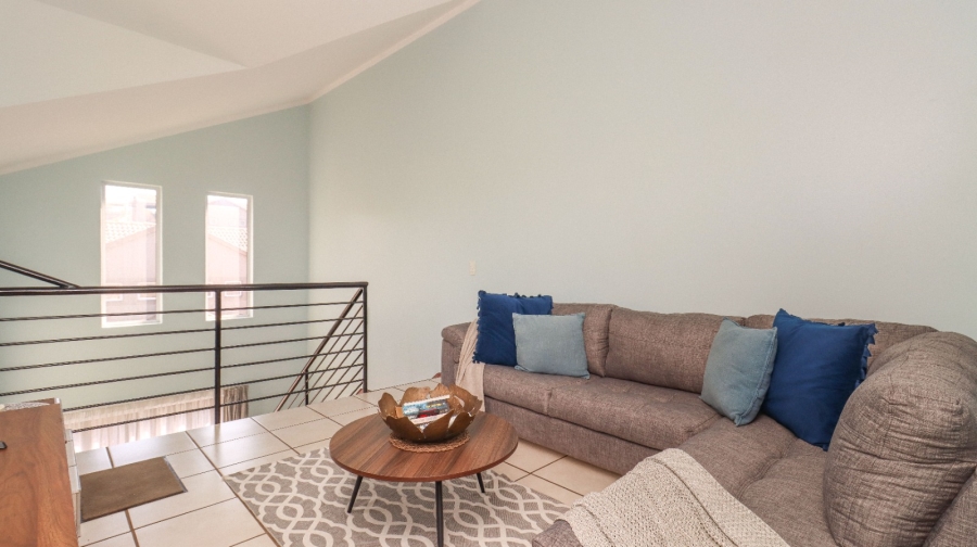 1 Bedroom Property for Sale in Bryanston Gauteng