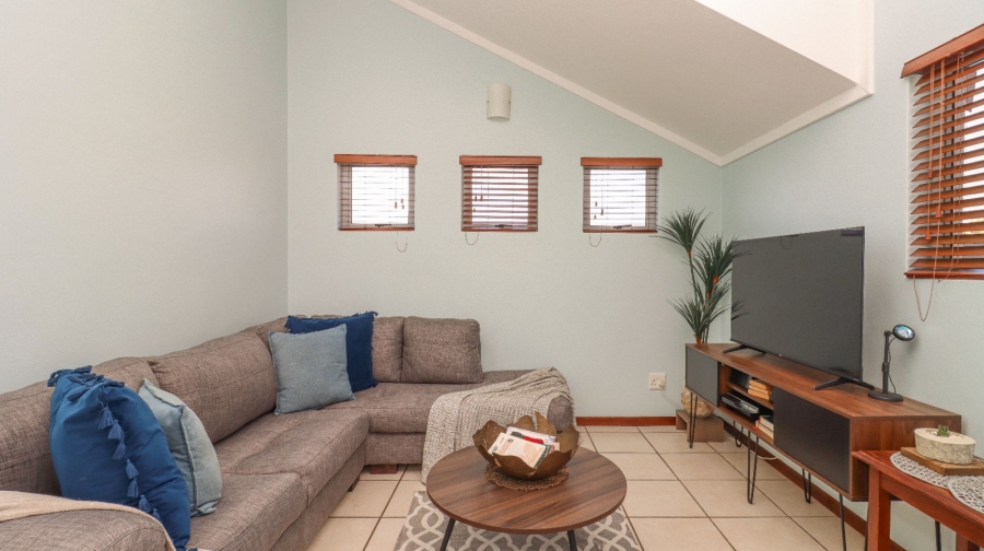 1 Bedroom Property for Sale in Bryanston Gauteng