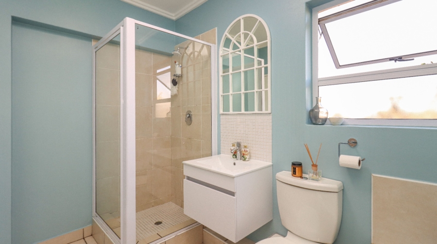 1 Bedroom Property for Sale in Bryanston Gauteng