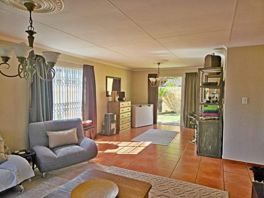 3 Bedroom Property for Sale in Terenure Gauteng