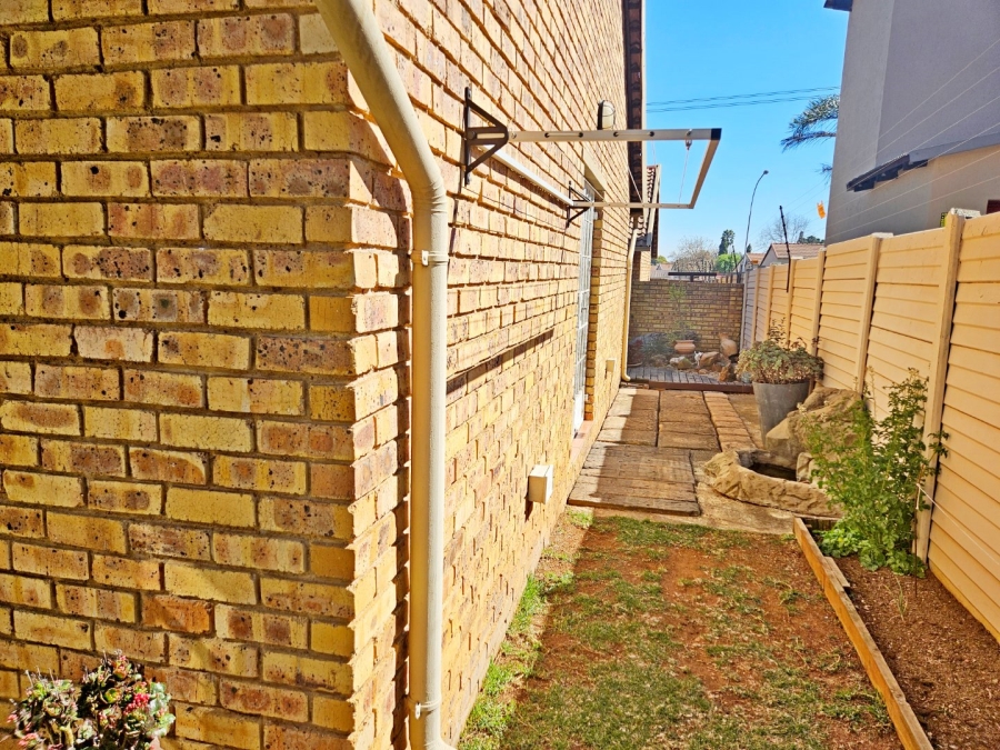 3 Bedroom Property for Sale in Terenure Gauteng