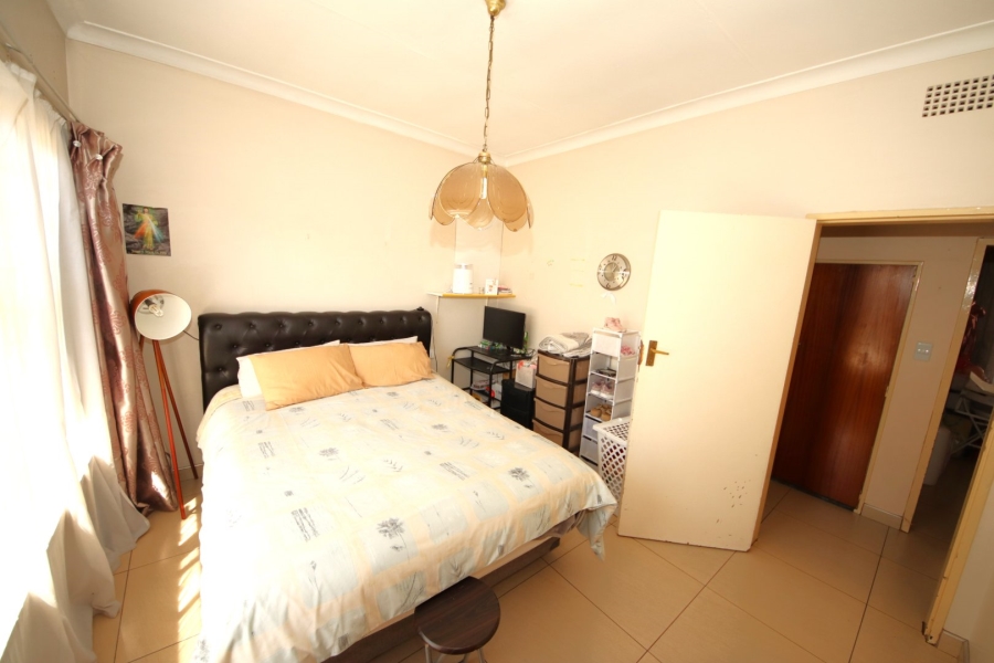 5 Bedroom Property for Sale in Meadowbrook Gauteng
