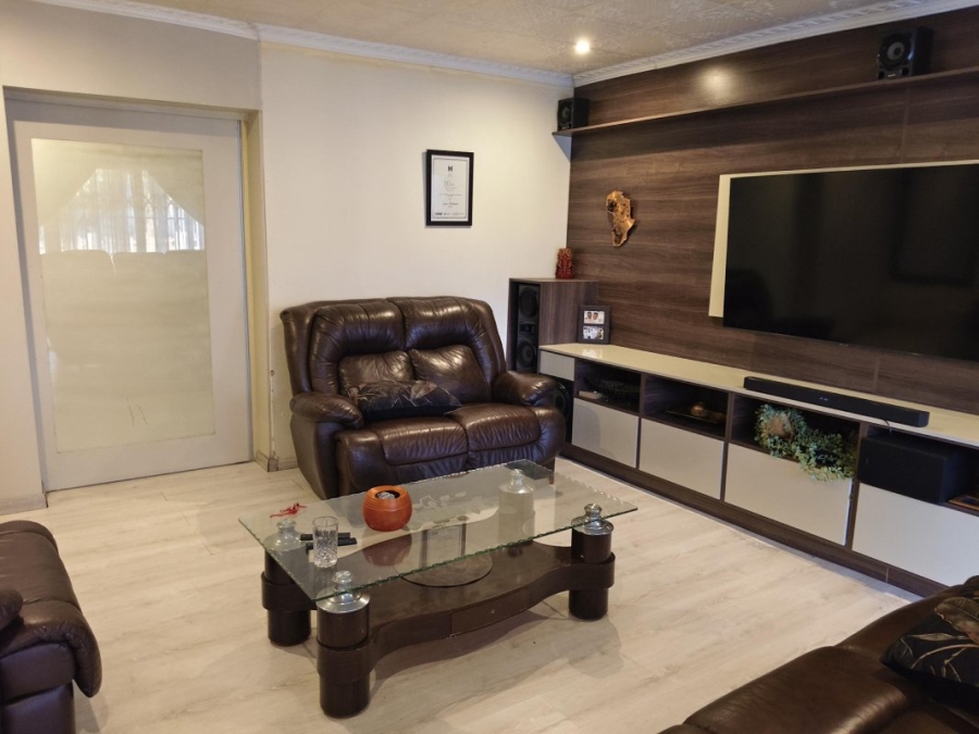 3 Bedroom Property for Sale in Klopperpark Gauteng