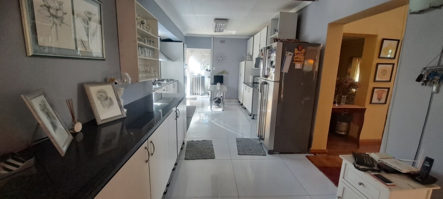 3 Bedroom Property for Sale in Bruma Gauteng