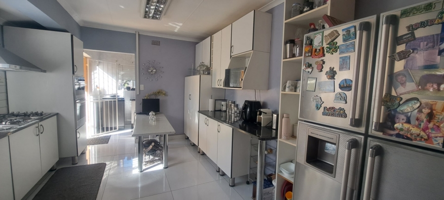3 Bedroom Property for Sale in Bruma Gauteng