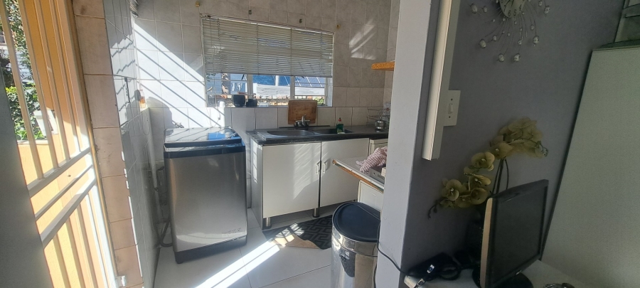 3 Bedroom Property for Sale in Bruma Gauteng