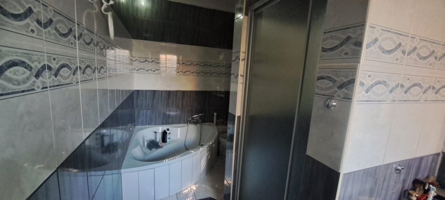 3 Bedroom Property for Sale in Bruma Gauteng