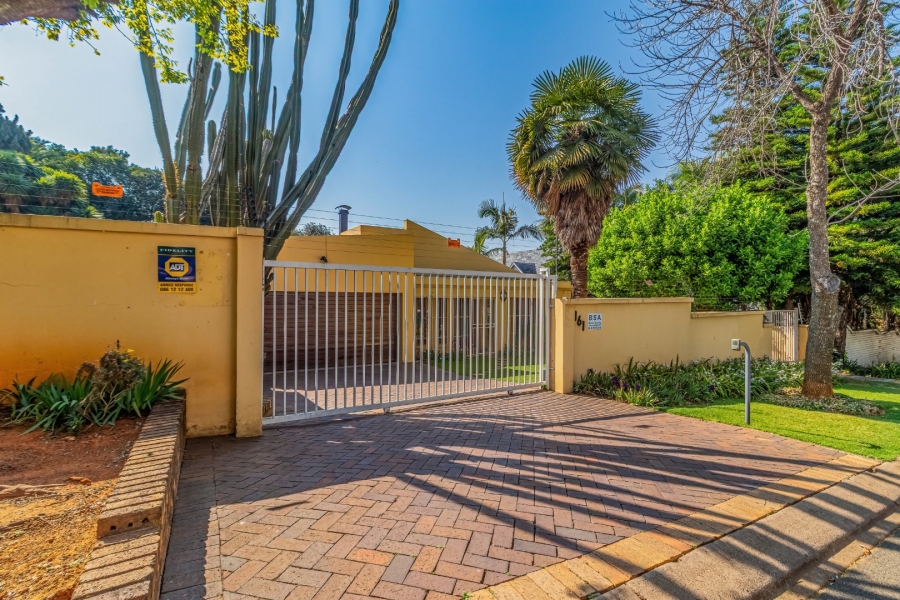 3 Bedroom Property for Sale in Bruma Gauteng
