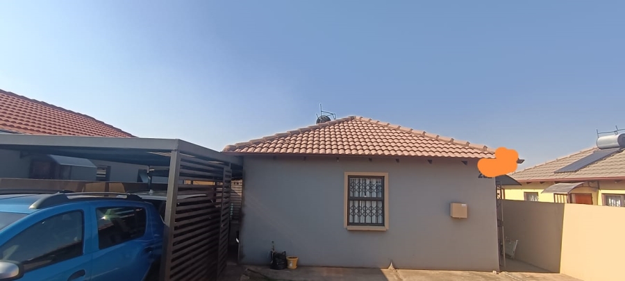 2 Bedroom Property for Sale in Windmill Park Gauteng