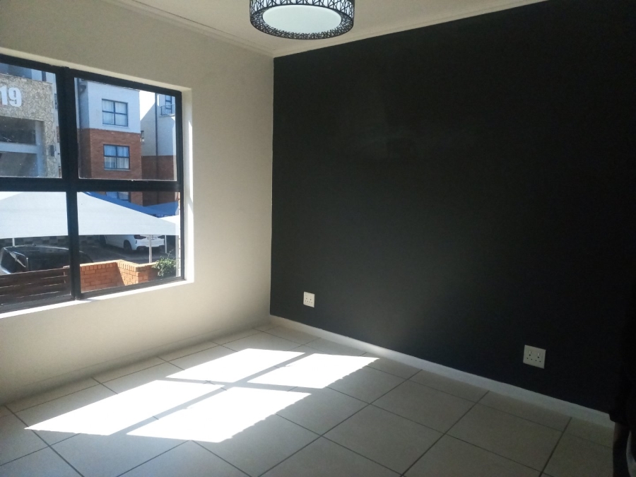 To Let 3 Bedroom Property for Rent in Olivedale Gauteng