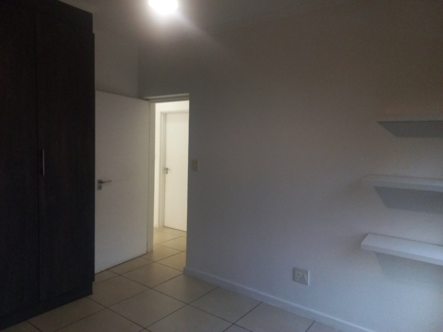 To Let 3 Bedroom Property for Rent in Olivedale Gauteng